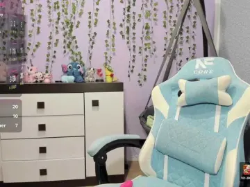 Mikka-Mi  live sex cam