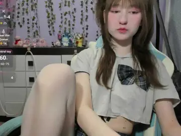 Mikka-Mi  live sex cam