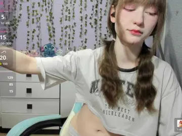 Mikka-Mi  live sex cam