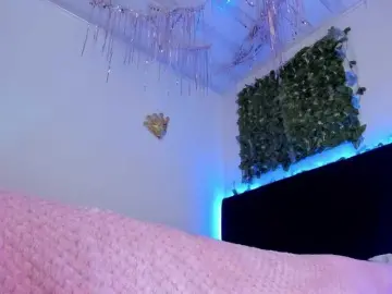 Flylia01  live sex cam