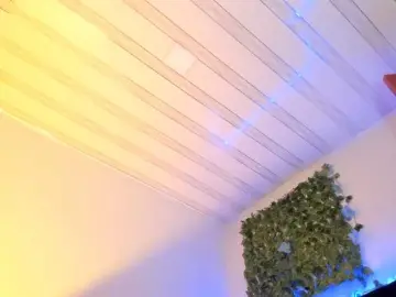 Flylia01  live sex cam