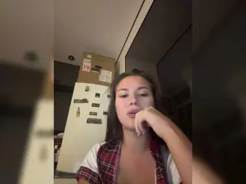 Angeline-Angel  live sex cam