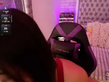 EinnyMure  live sex cam