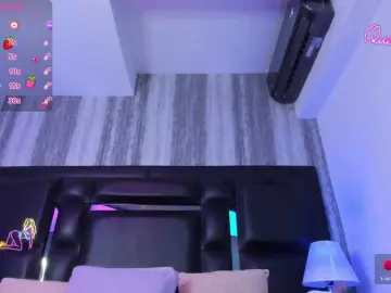 EinnyMure  live sex cam