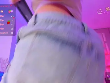 EinnyMure  live sex cam