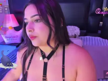 EinnyMure  live sex cam