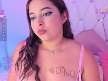 EinnyMure  live sex cam