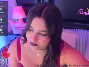 EinnyMure  live sex cam