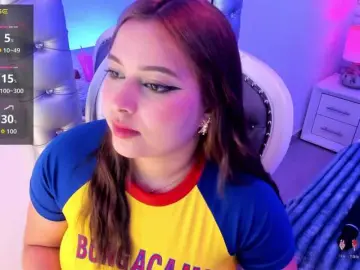 EinnyMure  live sex cam