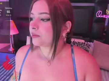 EinnyMure  live sex cam