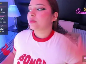 EinnyMure  live sex cam