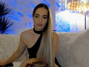 FeralFoxy  live sex cam