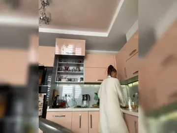 Mariolino88  live sex cam