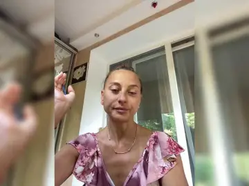 Mariolino88  live sex cam