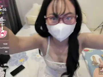 Teahyee  live sex cam