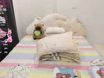 Teahyee  live sex cam