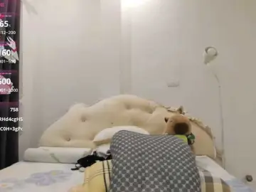 Teahyee  live sex cam