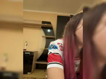 Alizii  live sex cam