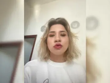 Alizii  live sex cam