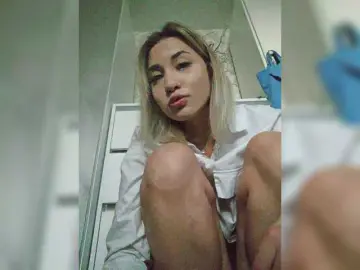 Alizii  live sex cam