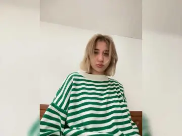 Alizii  live sex cam