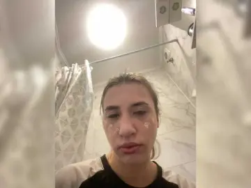 Alizii  live sex cam