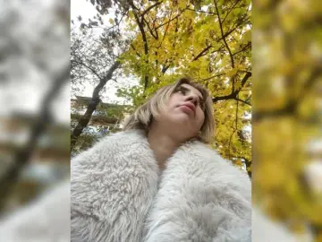 Alizii  live sex cam