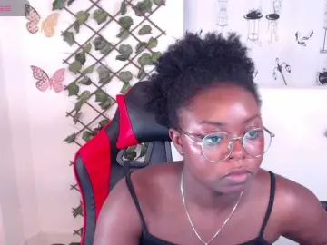 Staicy26  live sex cam