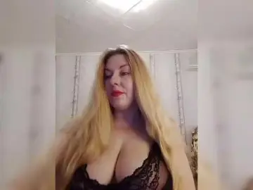 Svetlana235  live sex cam