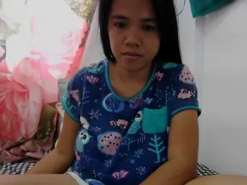 Titsnrice  live sex cam