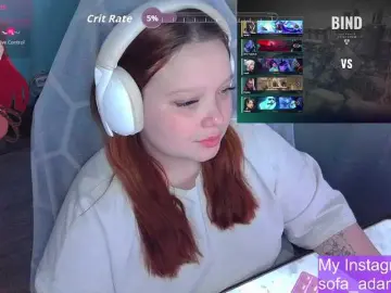 AlinaAdams  live sex cam