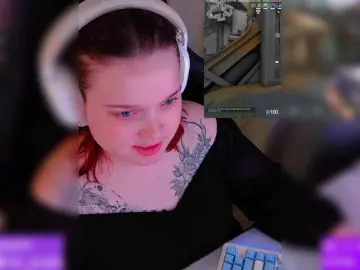 AlinaAdams  live sex cam