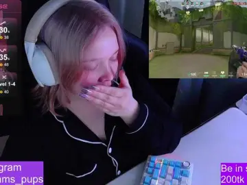 AlinaAdams  live sex cam