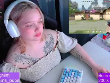 AlinaAdams  live sex cam