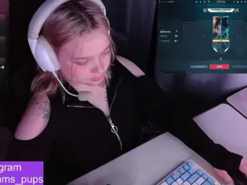 AlinaAdams  live sex cam