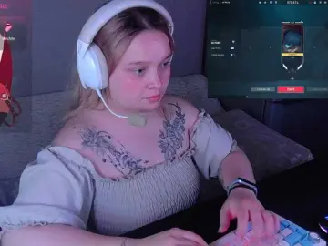 AlinaAdams  live sex cam