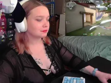 AlinaAdams  live sex cam