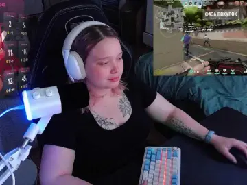 AlinaAdams  live sex cam
