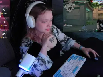 AlinaAdams  live sex cam