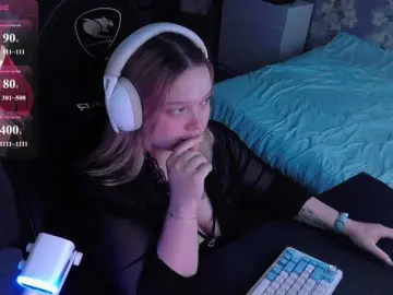 AlinaAdams  live sex cam
