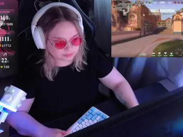 AlinaAdams  live sex cam