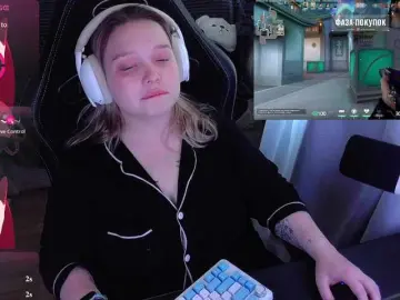 AlinaAdams  live sex cam