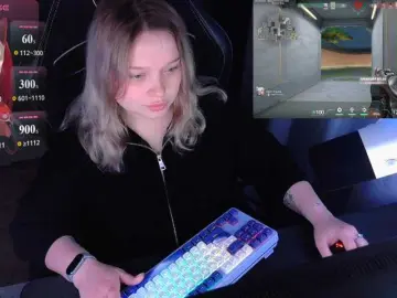 AlinaAdams  live sex cam