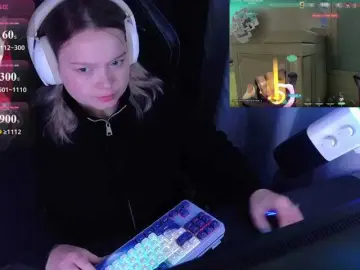 AlinaAdams  live sex cam