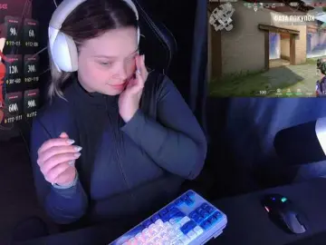 AlinaAdams  live sex cam