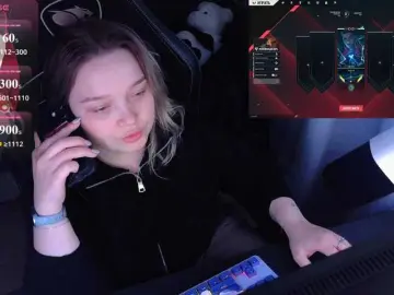 AlinaAdams  live sex cam
