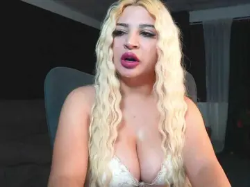 AstridJade  live sex cam