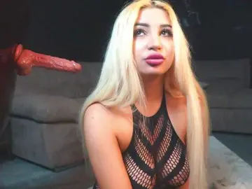 AstridJade  live sex cam