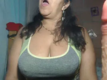 Meganny2023  live sex cam