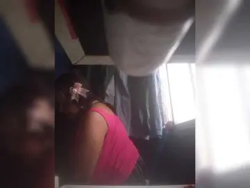 Meganny2023  live sex cam